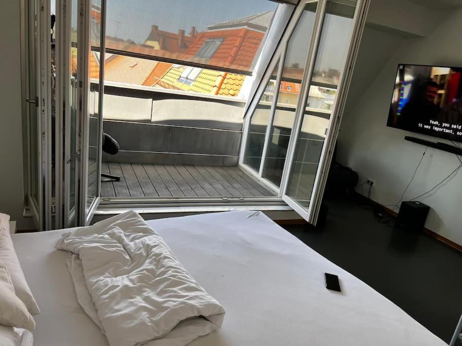 מינכן 6 Zimmer Maisonette-Penthouse Pool Dachterrasse Luxus מראה חיצוני תמונה