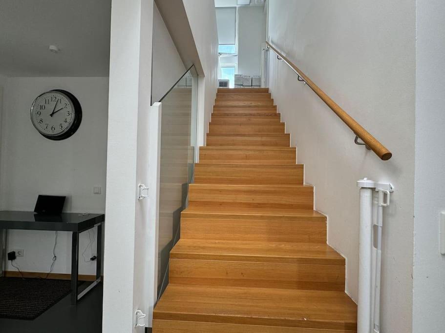 מינכן 6 Zimmer Maisonette-Penthouse Pool Dachterrasse Luxus מראה חיצוני תמונה