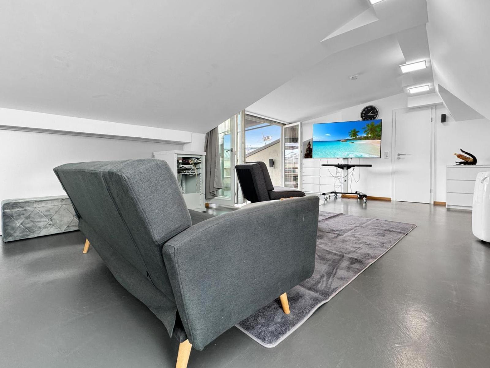 מינכן 6 Zimmer Maisonette-Penthouse Pool Dachterrasse Luxus מראה חיצוני תמונה